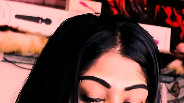 indian dreamgirl online show from 10-31-25, 10:00