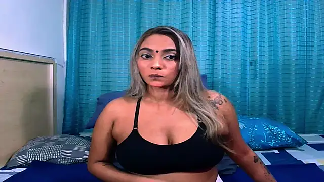 Snapshot of sexyindianchic chatting on 06-16-26, 05:48 sexyindianchic online show from 06-16-26, 05:48