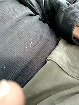 Snapshot of justinewe69 chatting on 02-01-26, 07:45 justinewe69 online show from 02-01-26, 07:45