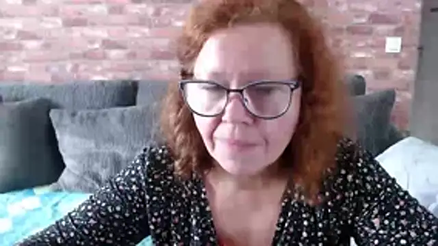 Adelewildx online show from 10-12-25, 10:36