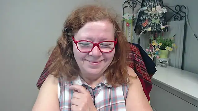 Snapshot of Adelewildx chatting on 10-30-25, 04:36 Adelewildx online show from 10-30-25, 04:36