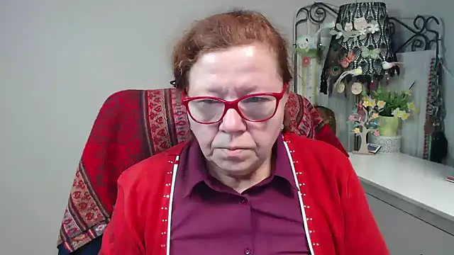 Snapshot of Adelewildx chatting on 11-19-25, 04:23 Adelewildx online show from 11-19-25, 04:23