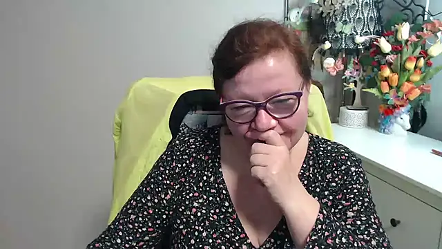 Snapshot of Adelewildx chatting on 02-09-26, 04:05 Adelewildx online show from 02-09-26, 04:05