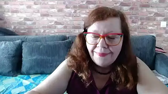 Snapshot of Adelewildx chatting on 02-28-26, 11:44 Adelewildx online show from 02-28-26, 11:44