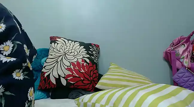 Snapshot of SHILIBWA chatting on 01-22-25, 05:28 SHILIBWA online show from 01-22-25, 05:28