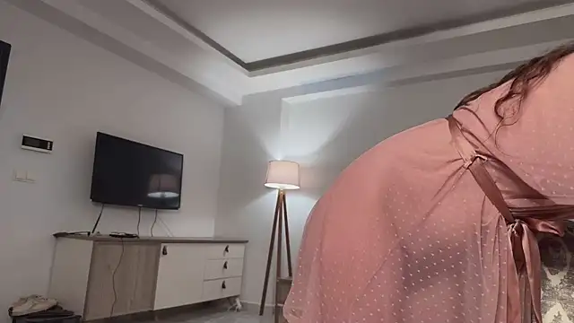 SexyMissMe online show from 10-27-25, 02:21