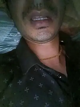 Snapshot of dreamtoungelick69 chatting on 03-18-25, 09:53 dreamtoungelick69 online show from 03-18-25, 09:53