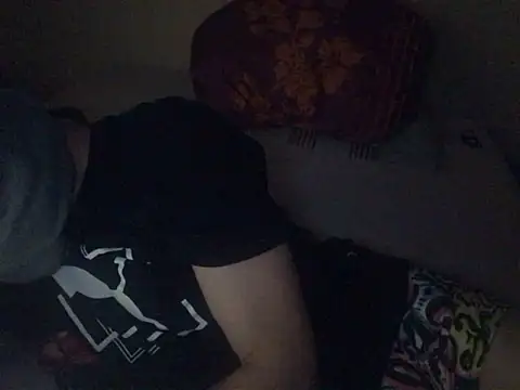 Chris-LE91 online show from 10-10-25, 12:31