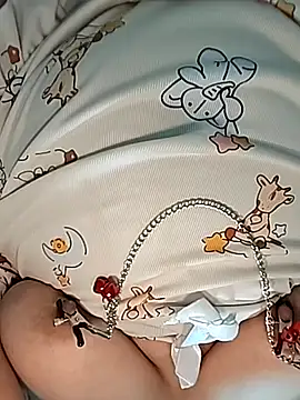 Snapshot of xqiqi12345 chatting on 01-14-26, 01:39 xqiqi12345 online show from 01-14-26, 01:39