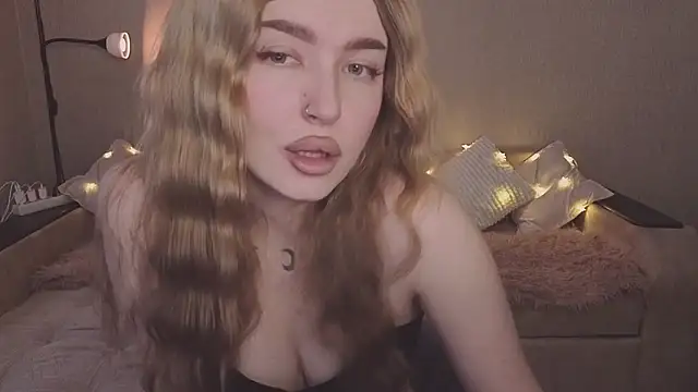 ViolettaLopez online show from 02-19-26, 01:18