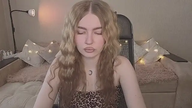 ViolettaLopez online show from 02-21-26, 12:50