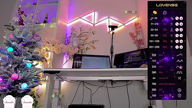 Elena-Marilyn online show from 12-03-25, 09:13