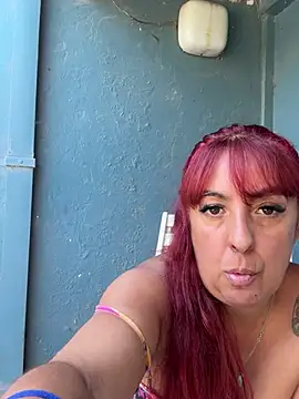 sofy alone online show from 02-21-25, 01:33