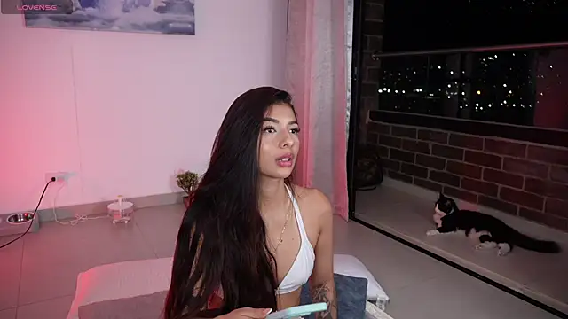 Veronica ar online show from 02-27-25, 12:54