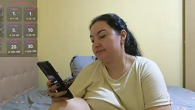 BBW MILF 4U online show from 02-07-25, 11:01