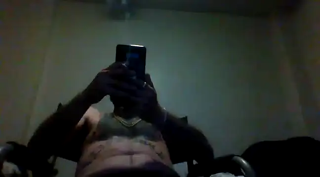 Snapshot of thefire420 chatting on 12-03-24, 07:54 thefire420 online show from 12-03-24, 07:54