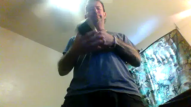 Snapshot of thefire420 chatting on 12-04-24, 04:38 thefire420 online show from 12-04-24, 04:38