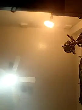 Snapshot of thefire420 chatting on 11-01-25, 02:30 thefire420 online show from 11-01-25, 02:30