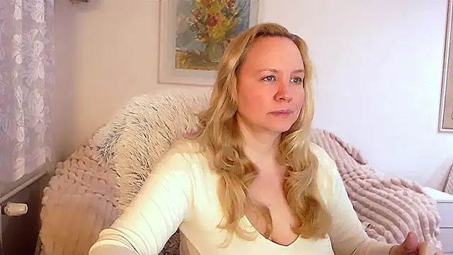 Sarah4you online show from 03-09-25, 09:36