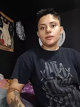 Snapshot of girl_intense444 chatting on 01-17-26, 07:28 girl intense444 online show from 01-17-26, 07:28