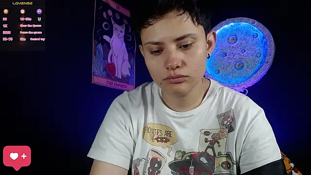 Snapshot of girl_intense444 chatting on 02-03-26, 01:27 girl intense444 online show from 02-03-26, 01:27