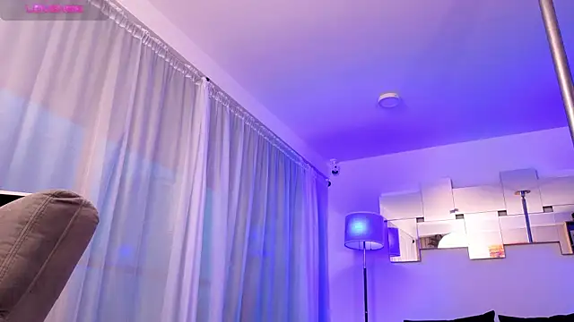 mandi4pole  online show from 01-24-25, 11:12