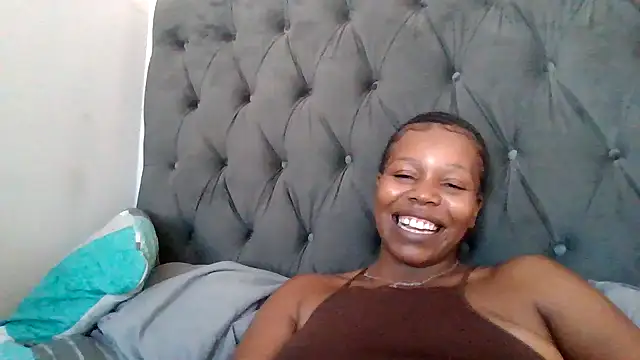 cherryontopy online show from 03-18-25, 01:42