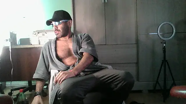 MILITARS online show from 06-25-26, 05:07