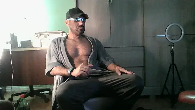 MILITARS online show from 06-25-26, 05:12