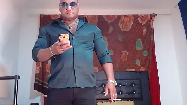 hardrock982 online show from 11-15-25, 02:02