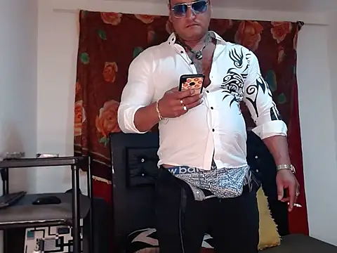 hardrock982 online show from 02-05-26, 02:43