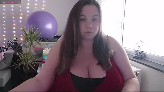 AureliaWinter online show from 03-17-26, 11:46