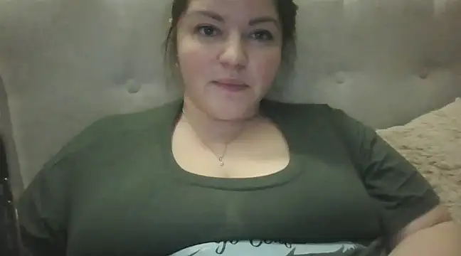 cute  cherry online show from 01-10-25, 10:04