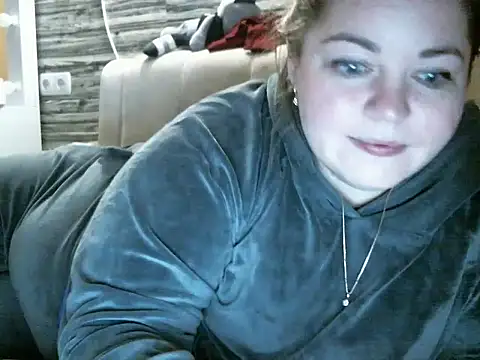 cute  cherry online show from 03-11-25, 06:19