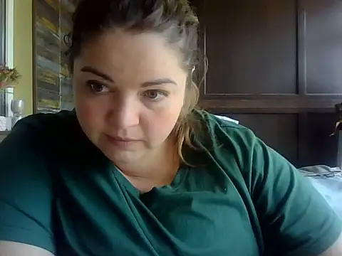 Snapshot of cute__cherry chatting on 07-15-26, 10:09 cute cherry online show from 07-15-26, 10:09