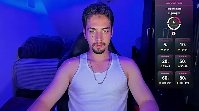 Alex smith00 online show from 02-01-25, 01:23