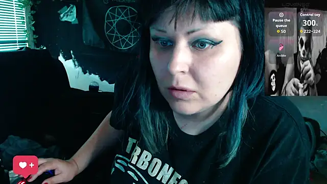 Snapshot of Psychobitch7 chatting on 06-13-26, 12:03 Psychobitch7 online show from 06-13-26, 12:03