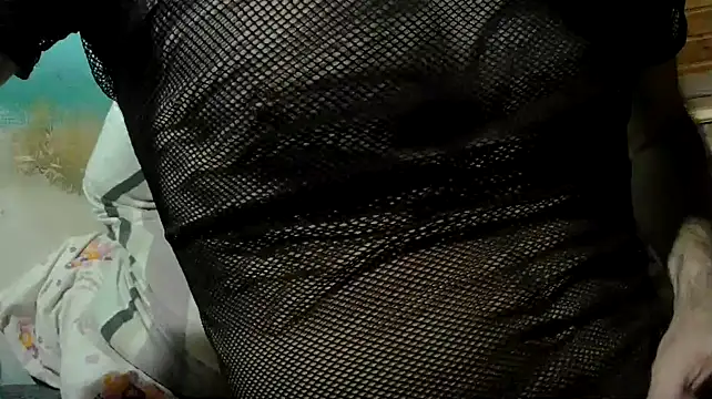 Snapshot of porno-freak chatting on 12-08-24, 05:18 porno-freak online show from 12-08-24, 05:18