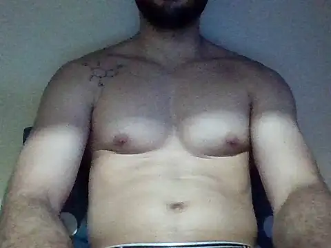 Snapshot of peneduro_19 chatting on 11-12-25, 04:40 peneduro 19 online show from 11-12-25, 04:40