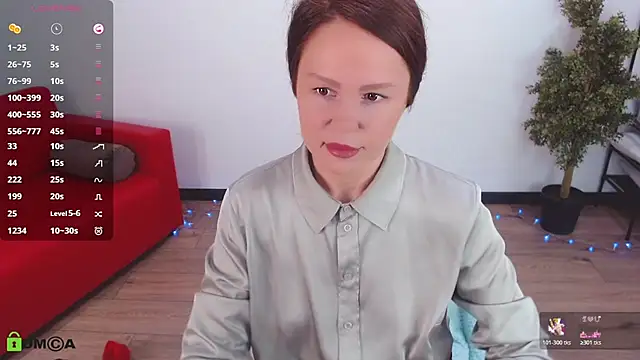 Snapshot of VickyGolden chatting on 06-30-26, 05:41 VickyGolden online show from 06-30-26, 05:41