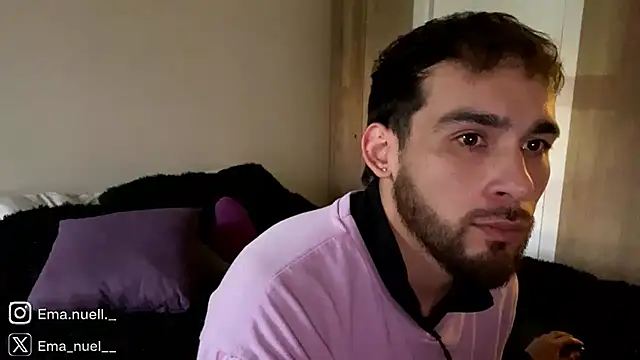 Snapshot of Emanuell__ chatting on 06-24-26, 09:47 Emanuell online show from 06-24-26, 09:47