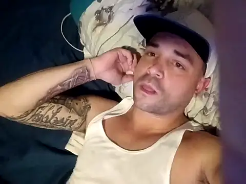 Snapshot of Jewfish420 chatting on 10-23-25, 09:57 Jewfish420 online show from 10-23-25, 09:57