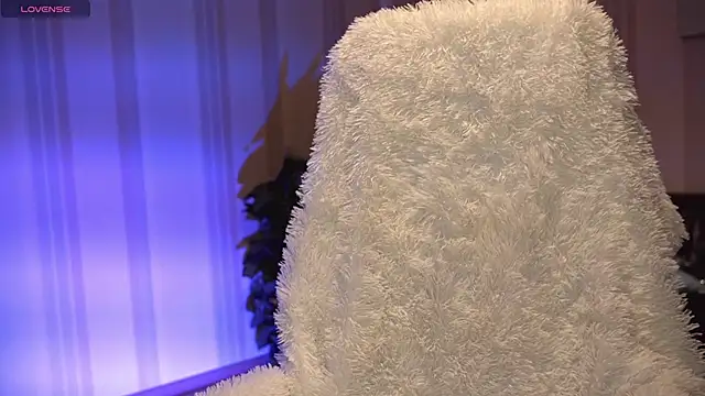 Snapshot of Danielle_Thomas chatting on 01-10-25, 01:20 Danielle Thomas online show from 01-10-25, 01:20