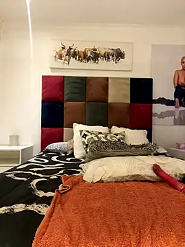 Snapshot of sexyTHANDO chatting on 10-26-25, 08:15 sexyTHANDO online show from 10-26-25, 08:15