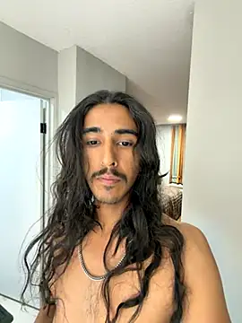 Snapshot of jrrichforever chatting on 11-05-25, 04:34 jrrichforever online show from 11-05-25, 04:34