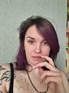 Snapshot of LazyTanukii chatting on 03-11-25, 12:06 LazyTanukii online show from 03-11-25, 12:06