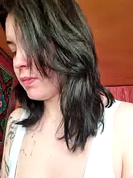 Snapshot of LazyTanukii chatting on 02-01-26, 02:54 LazyTanukii online show from 02-01-26, 02:54