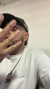dereck fiore online show from 06-25-26, 07:18