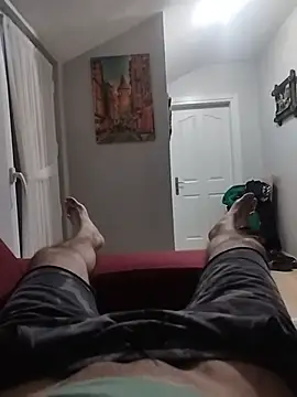 Aykut1990 online show from 12-16-25, 04:12