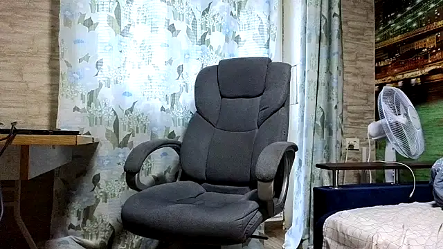 xxrokixxx online show from 12-23-24, 10:10